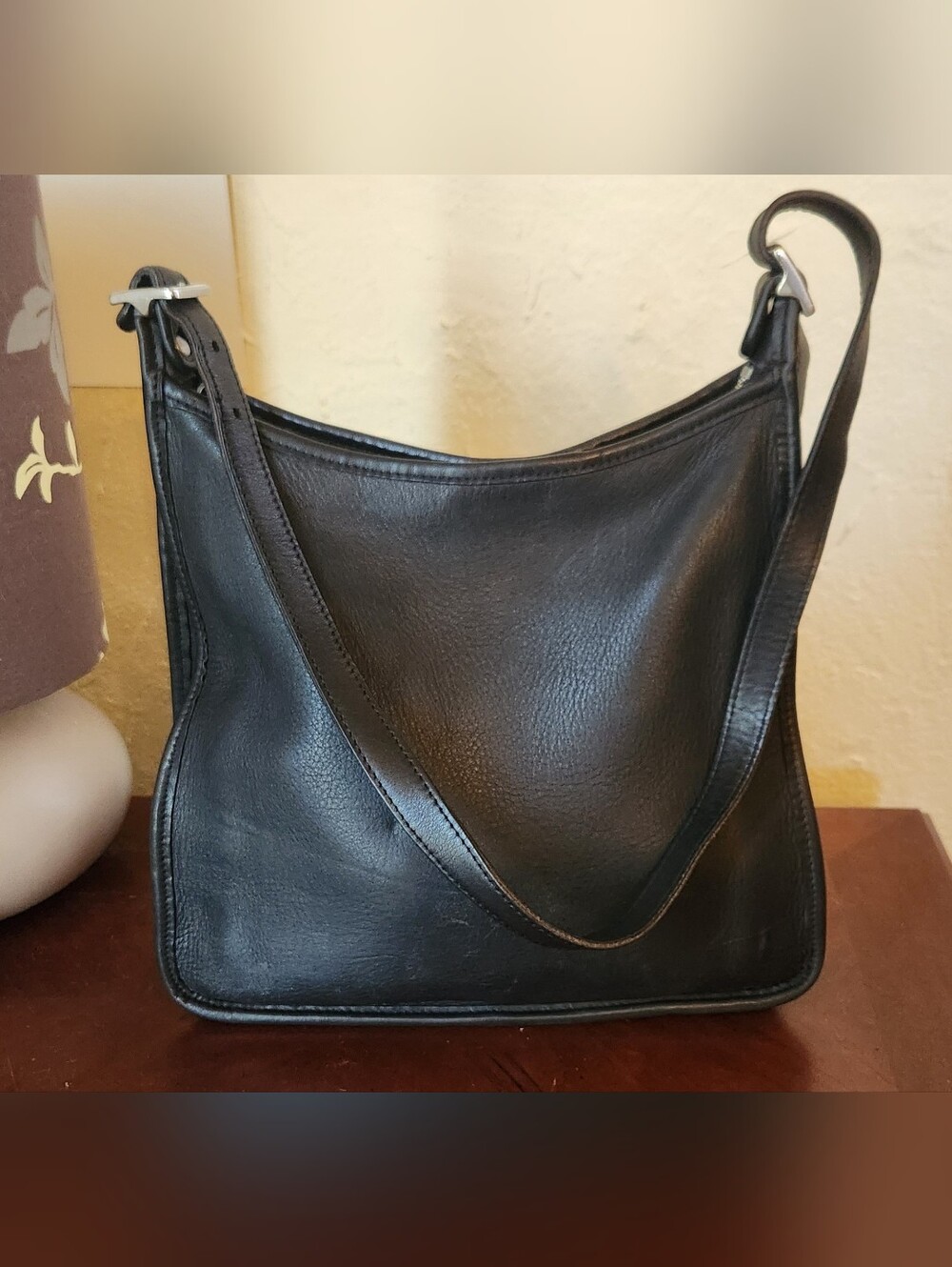 COACH Vintage Andrea Black Leather Shoulder Bag